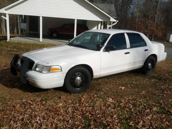 American Motorists Insurance Rate Quote For 2007 FORD CROWN VICTORIA LXSPORT 2WD SEDAN 4 DOOR - 4.6L V8  FI           NF $56.33 Per Month 9413178