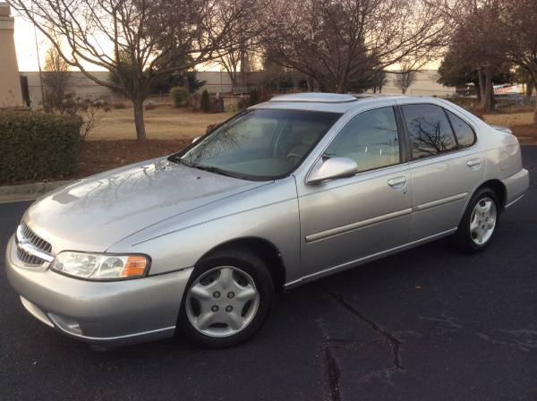 Farmers Insurance Rate Quote For 2001 NISSAN ALTIMA XEGXESE 2WD SEDAN 4 DOOR - 2.4L L4  SFI DOHC 16V NS $196.87 Per Month 9414121