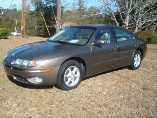Progressive Insurance Rate Quote For 2001 OLDSMOBILE AURORA SEDAN 4 DOOR $171.37 Per Month 9415953