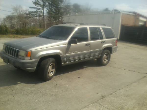 AAA Insurance Rate Quote For 1998 JEEP GRAND CHEROKEE LAREDO SE 2WD WAGON 4 DOOR - 4.0L L6  FI           NF $186.32 Per Month