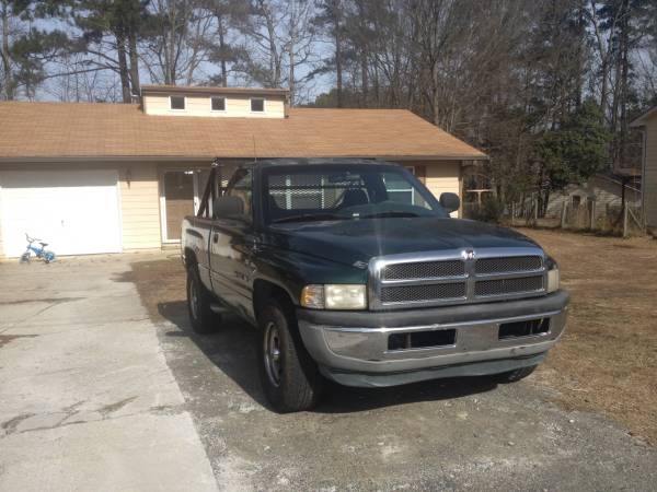 Allstate Insurance Rate Quote For 2001 DODGE RAM 1500 2WD PICKUP - 3.9L V6  SFI OHV      NS2 $97.35 Per Month
