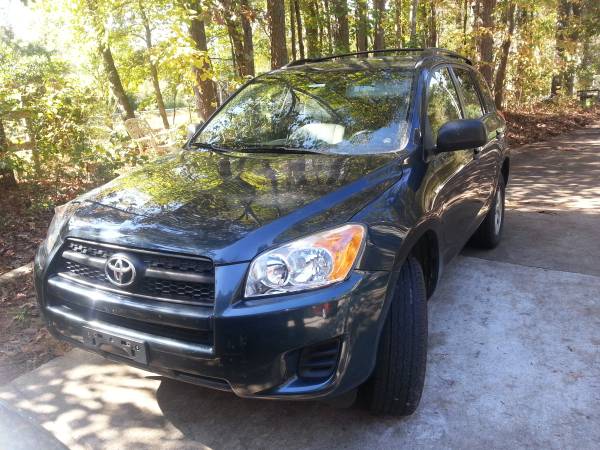 State Farm Insurance Rate Quote For 2009 TOYOTA RAV4 NEW GEN 2WD WAGON 4 DOOR - $186.98 Per Month