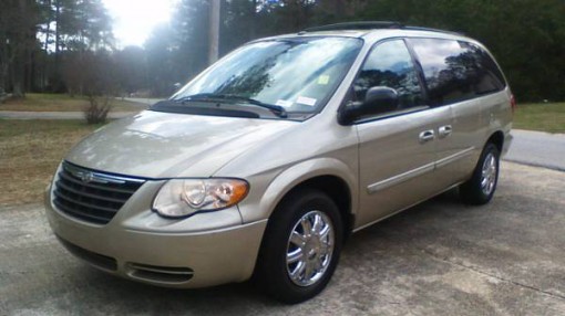 Compare 21st Century Insurance Policy Quote For 2007 CHRYSLER TOWN andamp; COUNTRY LX 2WD SPORT VAN - 3.3L V6  SFI OHV      NS4 $51.87 Per Month 9418886