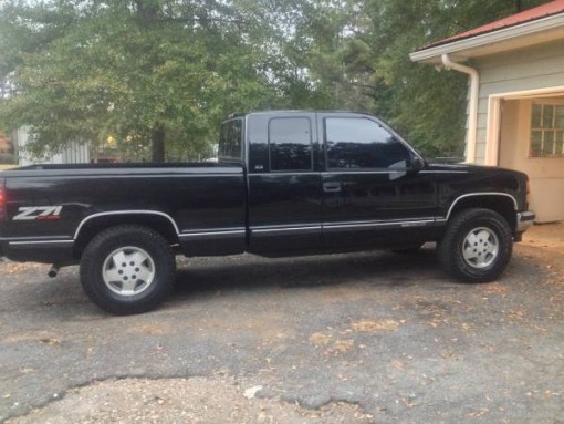 Compare American Family Insurance Policy Quote For 1995 GMC SIERRA C2500 2WD CAB AND CHASSIS - 6.5L V8                F $146.34 Per Month 9418884