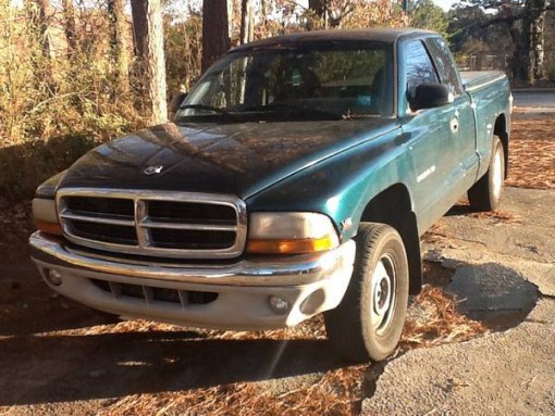 Compare GEICO Insurance Policy Quote For 1997 DODGE DAKOTA 2WD CLUB CAB PICKUP - 3.9L V6  SFI OHV  12V NS2 $80.59 Per Month 9418709