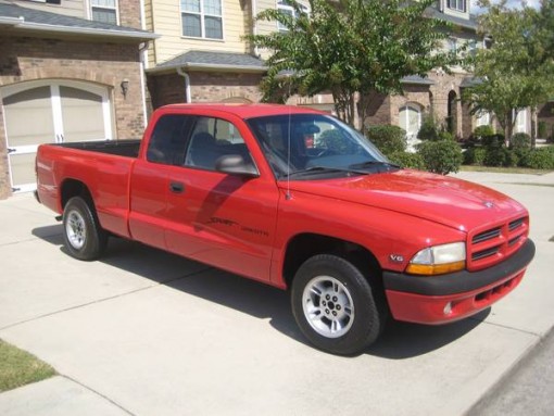 Compare State Farm Insurance Policy Quote For 2000 DODGE DAKOTA 4WD CLUB CAB PICKUP - 4.7L V8  MPI          NM $31.62 Per Month 9417226