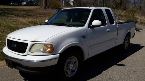 Insurance Quote For 2001 FORD F150 2WD PICKUP - 5.4L V8  PFI SOHC 16V NP2 $65.18 Per Month 9417668