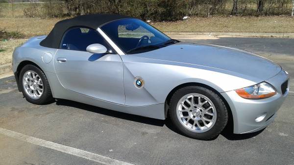 Insurance Quote For 2004 BMW Z4 2.5I 2WD CONVERTIBLE - 2.5L V6  FI  DOHC 24V NF4 $189.64 Per Month
