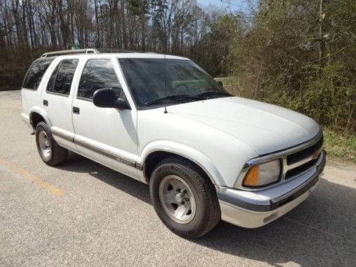 Insurance Quote For 1996 CHEVROLET BLAZER 4WD WAGON 2 DOOR - 4.3L V6  FI  OHV  12V NF2 $104.41 Per Month 9421870