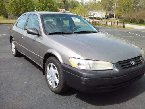 Insurance Quote For 1997 TOYOTA CAMRY LEXLE 2WD SEDAN 4 DOOR - 2.2L L4  FI       16V NF4 $157.72 Per Month 9418972