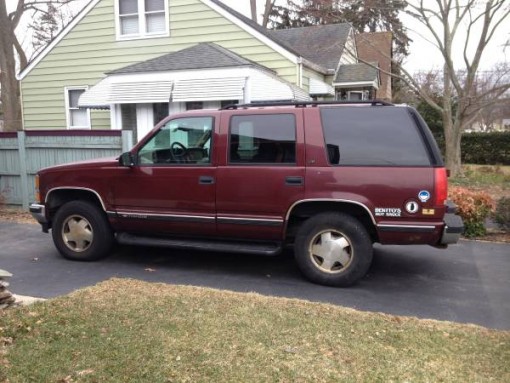 Insurance Quote For 1999 CHEVROLET TAHOE K1500 4WD WAGON 4 DOOR - 5.7L V8  MPI OHV      NM2 $216.84 Per Month 9421642