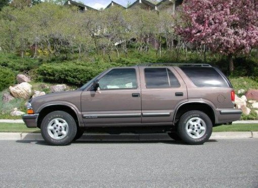 Insurance Quote For 2001 CHEVROLET BLAZER 4WD WAGON 4 DOOR - 4.3L V6  FI  OHV  12V NF2 $103.53 Per Month 9422546