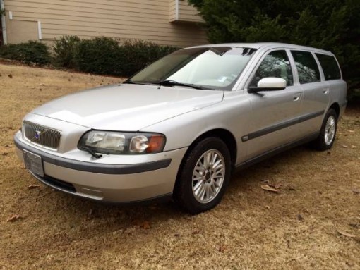Insurance Quote For 2004 VOLVO V70 TURBO 2WD STATION WAGON - 2.3L L5  FI  DOHC      F $99.52 Per Month 9421727