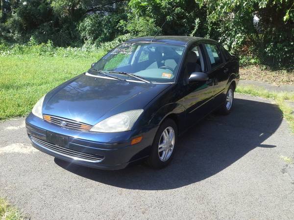 Auto Insurance Rate Quote for 2005 Ford Focus ZX4 SE in Orlando Florida $25.10 per Month